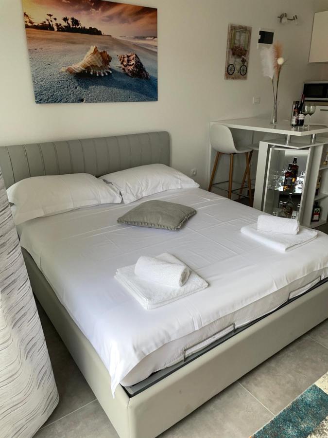 Villa Milena Sweet Apartment-With A Pool Τρογκίρ Εξωτερικό φωτογραφία
