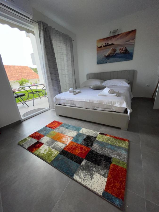 Villa Milena Sweet Apartment-With A Pool Τρογκίρ Εξωτερικό φωτογραφία