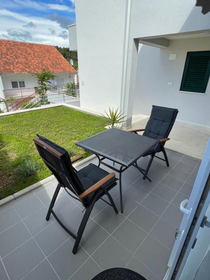 Villa Milena Sweet Apartment-With A Pool Τρογκίρ Εξωτερικό φωτογραφία